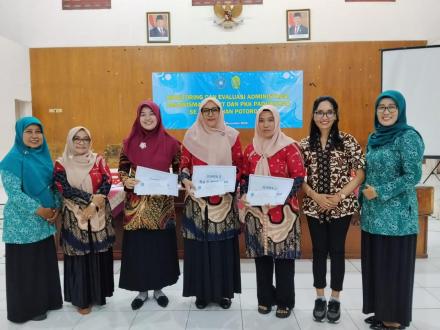 TP PKK Kalurahan Potorono Gelar Lomba Di Aula Kalurahan Potorono